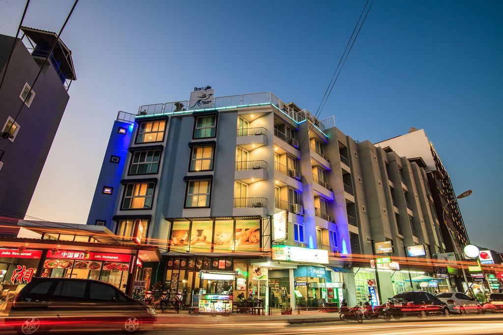 Paksaa Boutique Hotel Patong Eksteriør bilde