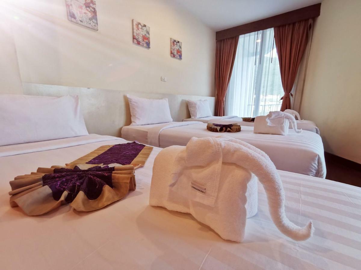 Paksaa Boutique Hotel Patong Eksteriør bilde