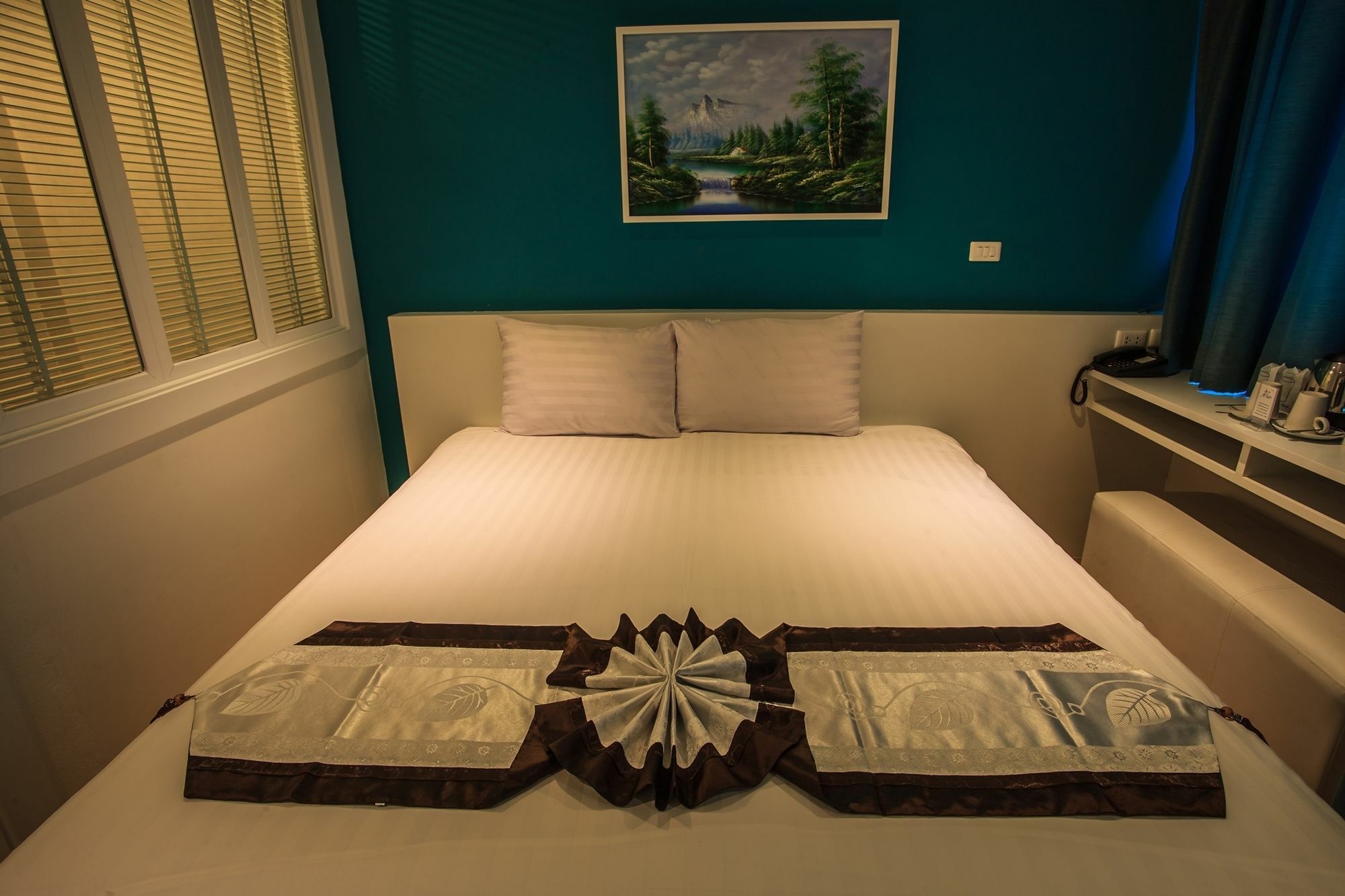 Paksaa Boutique Hotel Patong Eksteriør bilde