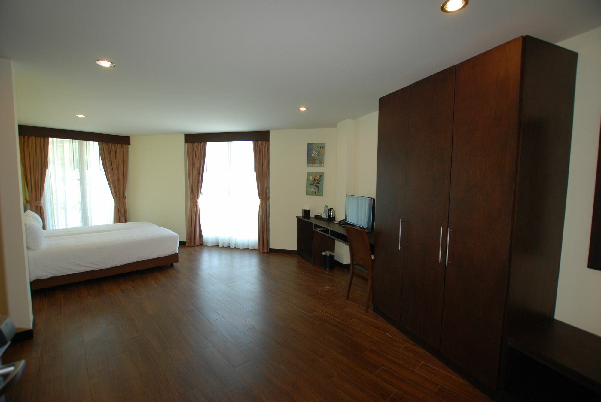 Paksaa Boutique Hotel Patong Eksteriør bilde