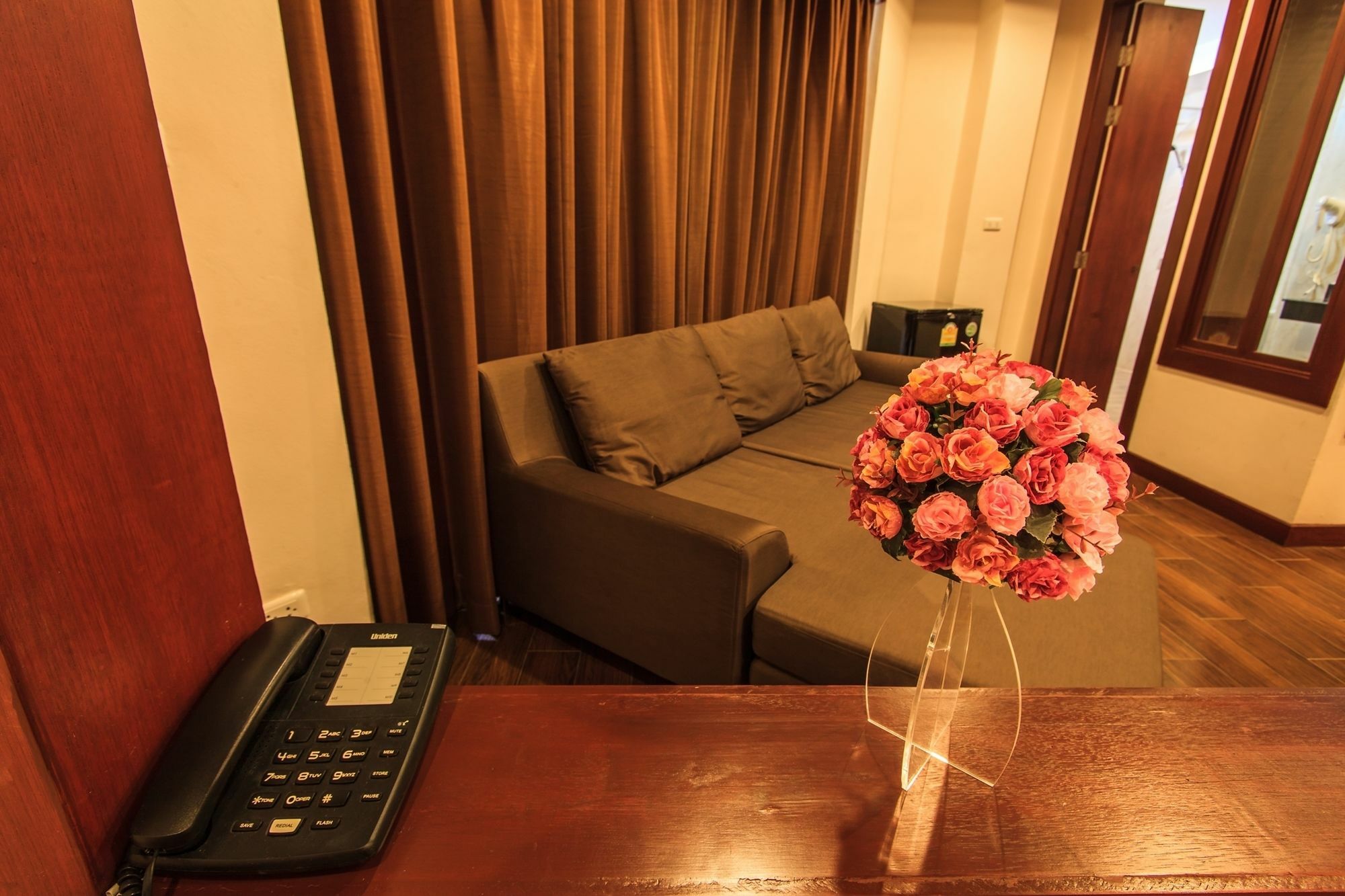 Paksaa Boutique Hotel Patong Eksteriør bilde